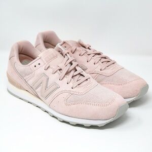 New Balance 696 Suede Sneakers Light Pink